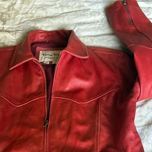 Vintage Red Leather PIONEER WEAR Woman’s (M) - Picture 4 of 15